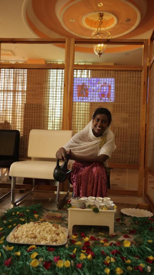 C Fun Addis Hotel Buitenkant foto