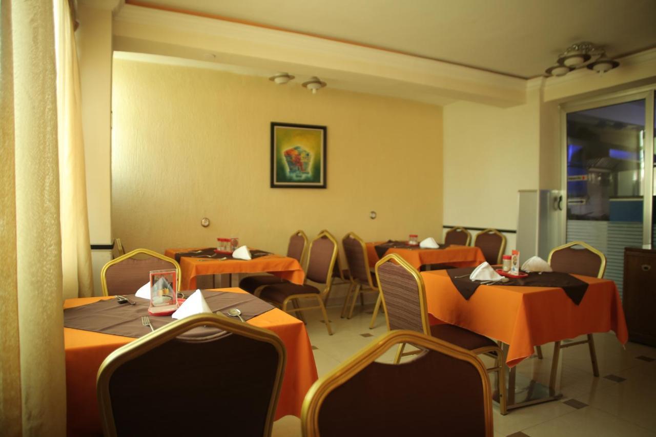 C Fun Addis Hotel Buitenkant foto