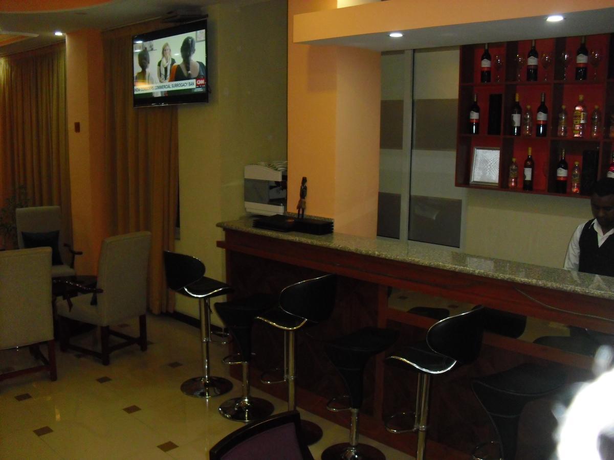 C Fun Addis Hotel Buitenkant foto