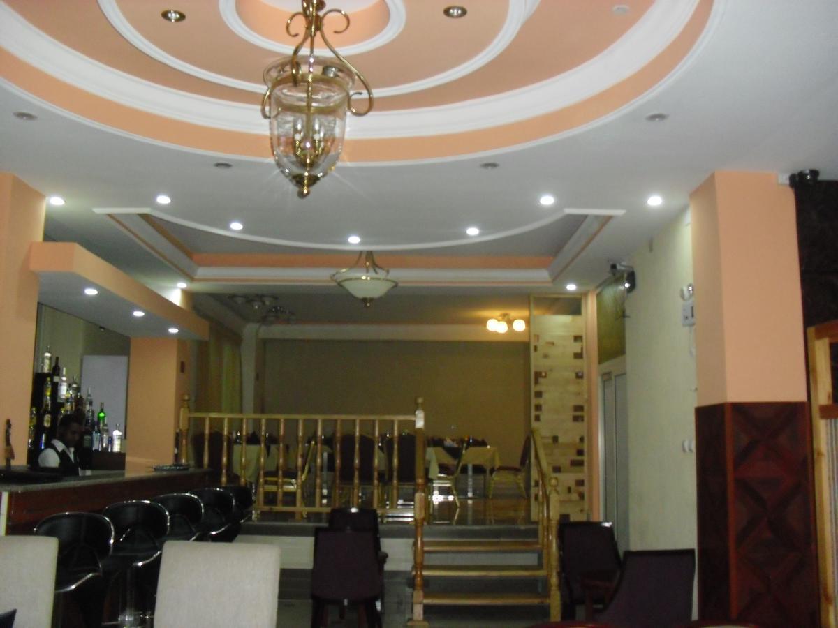 C Fun Addis Hotel Buitenkant foto
