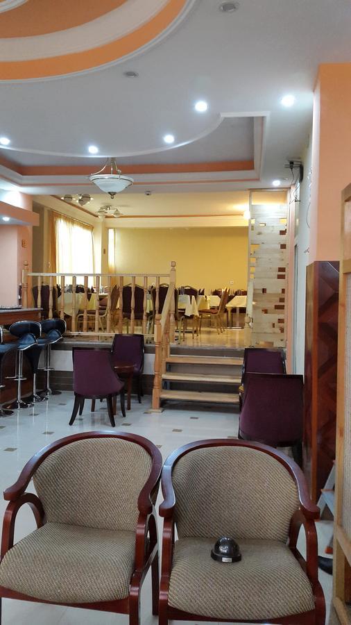 C Fun Addis Hotel Buitenkant foto