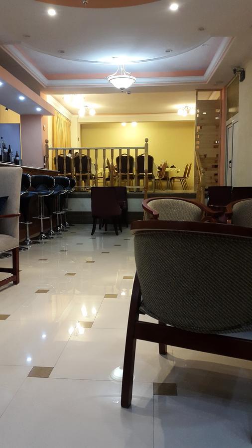 C Fun Addis Hotel Buitenkant foto