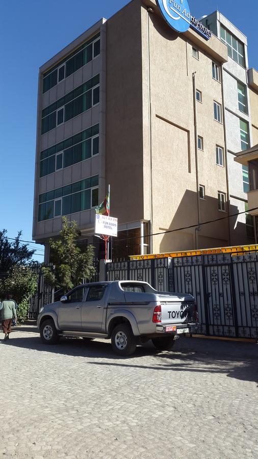 C Fun Addis Hotel Buitenkant foto